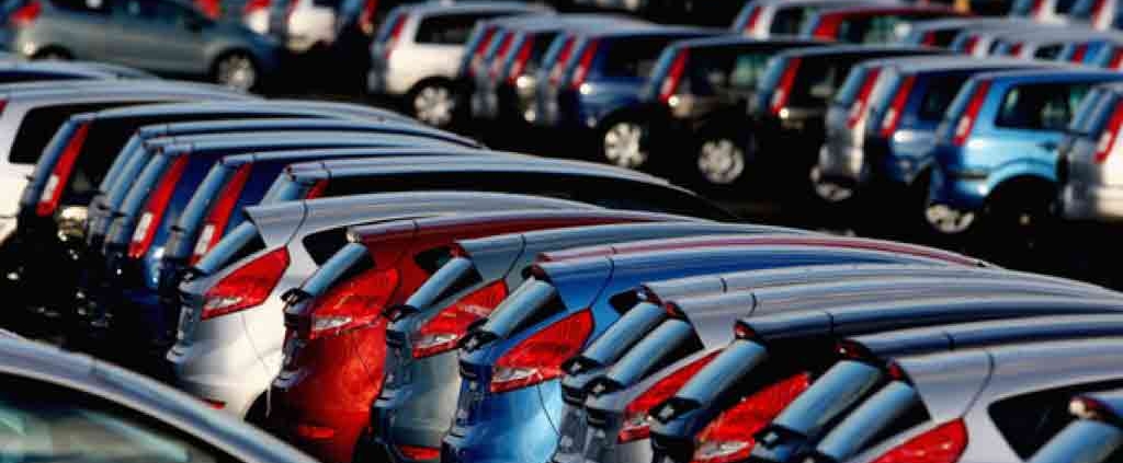 افت قیمت خودرو